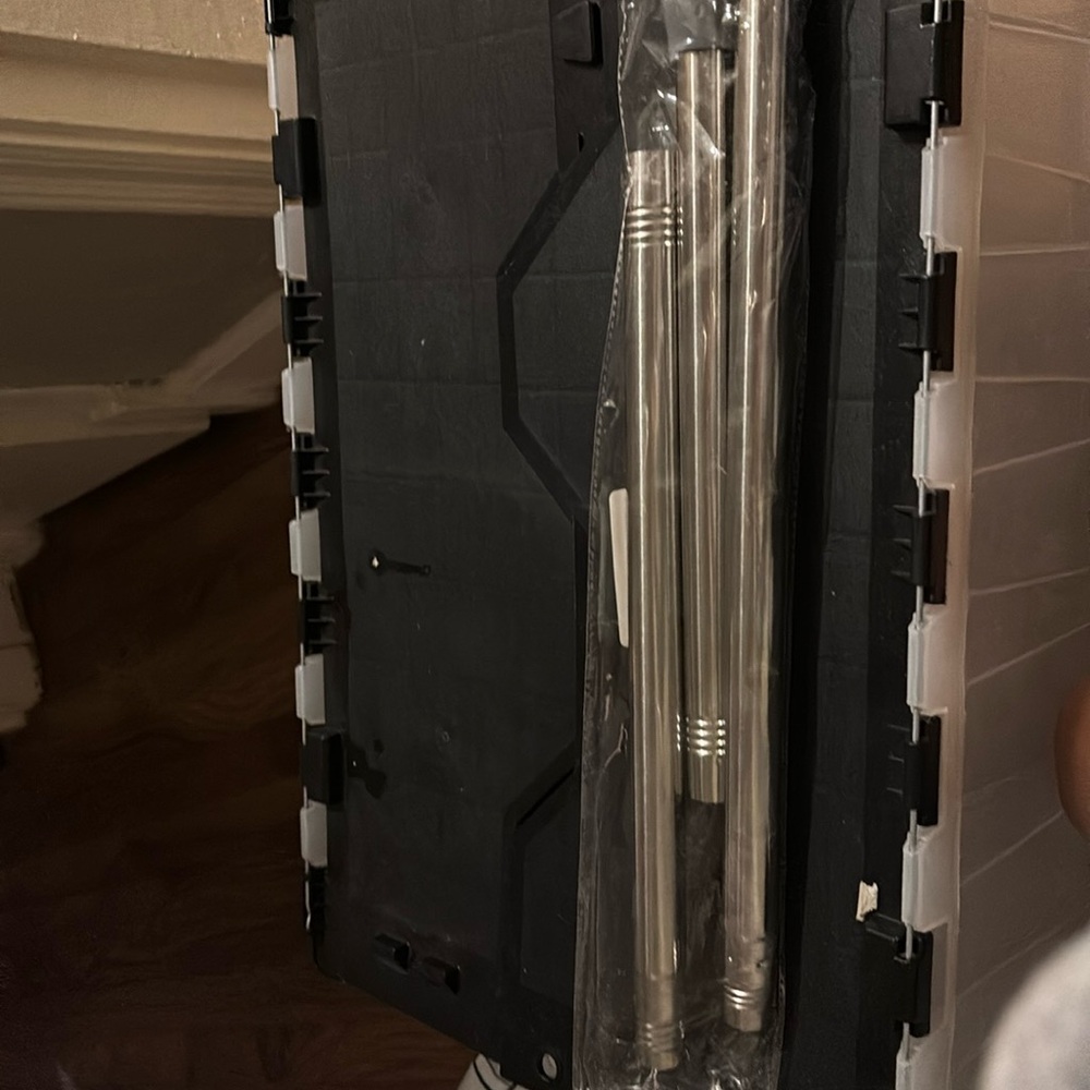 shower rod